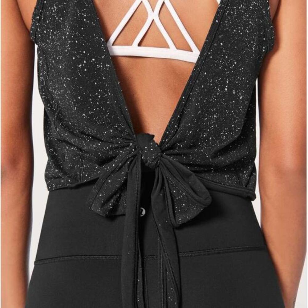 lululemon black‎ splatter its a tie tank